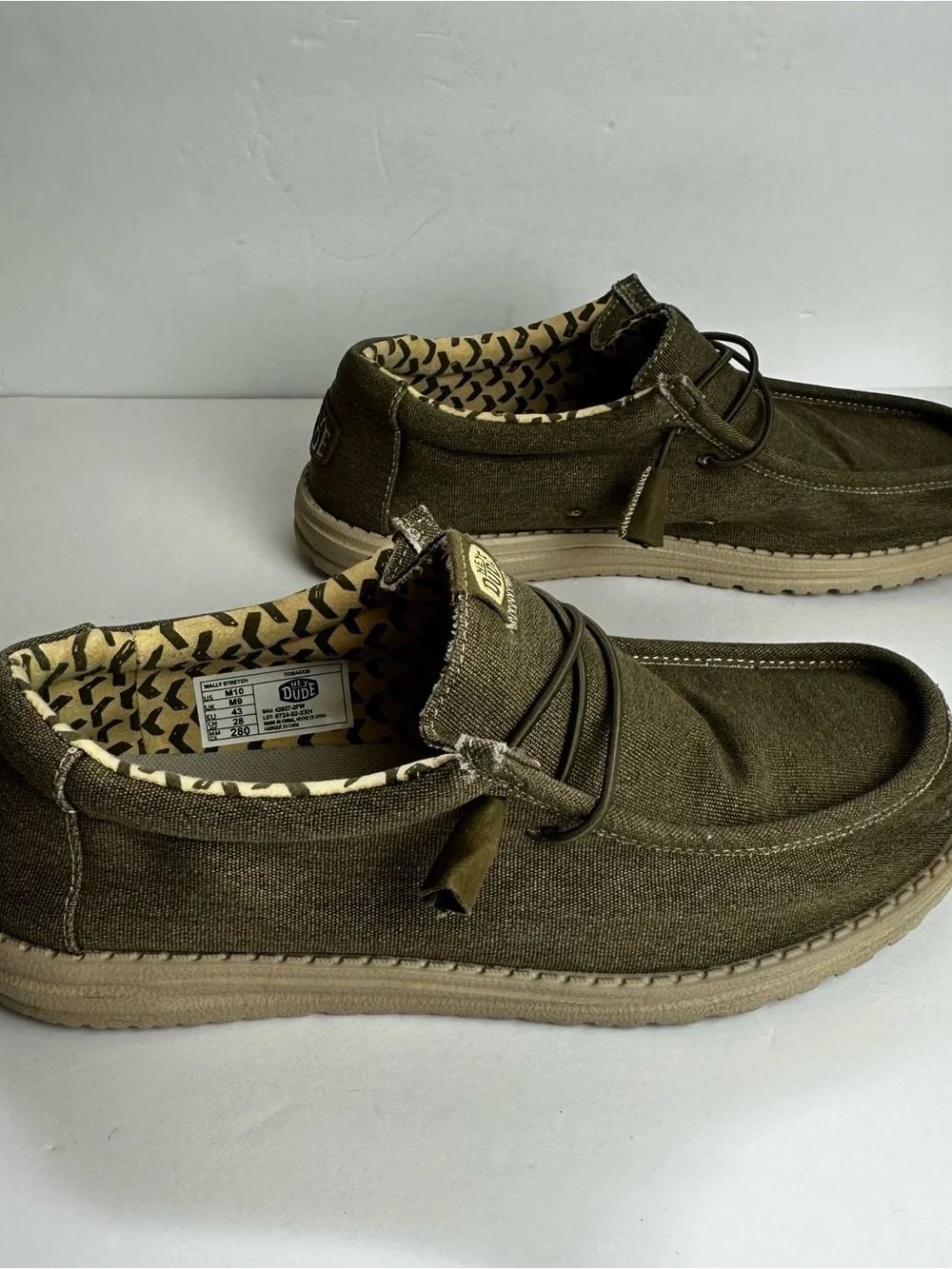 Hey Dude Wally Stretch Loafers Men's Size 10 EU 43 Shoes Tobacco Brown Slip On